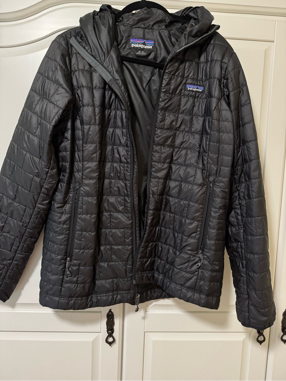 Patagonia Nano Puff Women’s Jacket (Black) XL
